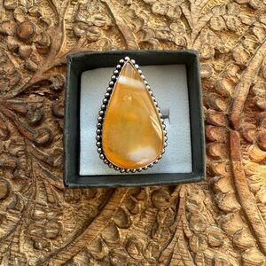 Montana Agate ring on sterling band sz 6.5